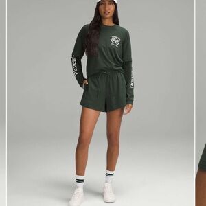 Lululemon Lightweight High-Rise Relaxed Short 3" *Long Liner Size 4